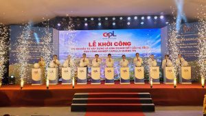 cac-dai-bieu-thuc-hien-nghi-thuc-khoi-cong-Capella-Quang-tri-1